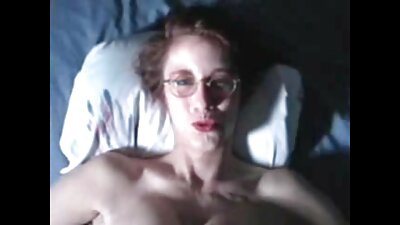 Seks w pończochach POV z filmiki erotyczne ostre cycatą Skylą Novea